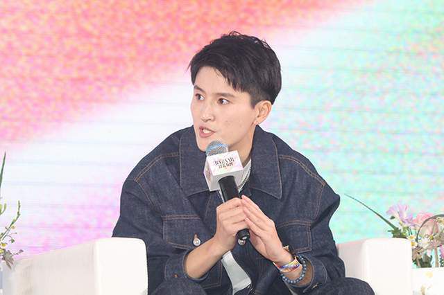 新婚夫妇